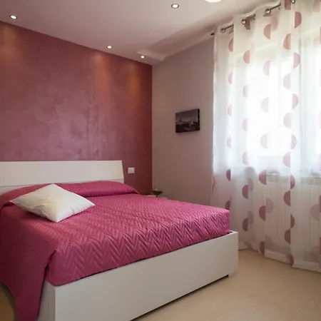 Couette-café Olganna Con Parcheggi Privati