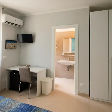 Olganna Con Parcheggi Privati Couette-café