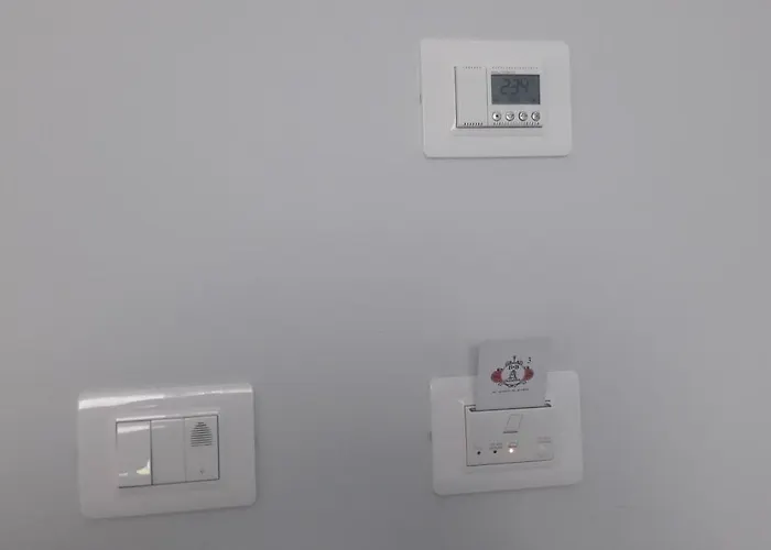 לינה וארוחת בוקר Olganna Con Parcheggi Privati ואסטו