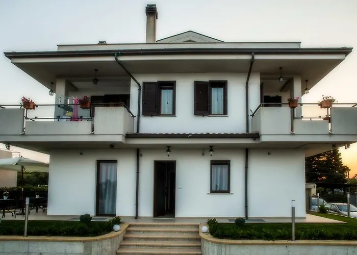 Olganna Con Parcheggi Privati Bed & Breakfast 4*